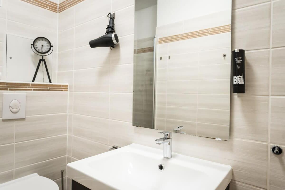Great Apartment In Berlin Neukoelln Ngoại thất bức ảnh