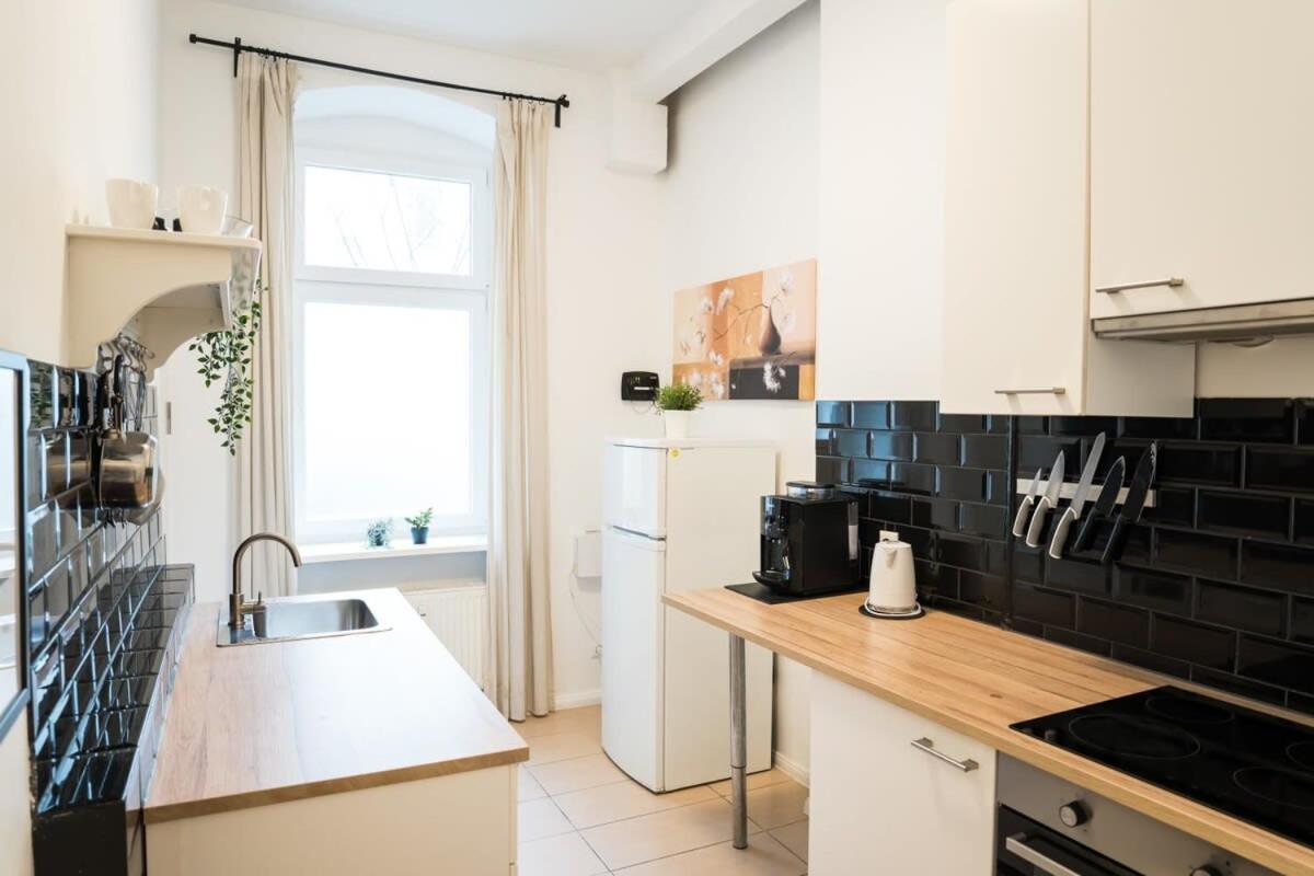 Great Apartment In Berlin Neukoelln Ngoại thất bức ảnh